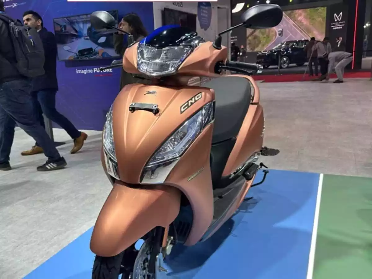 TVS Jupiter CNG vs Apache RTX 300